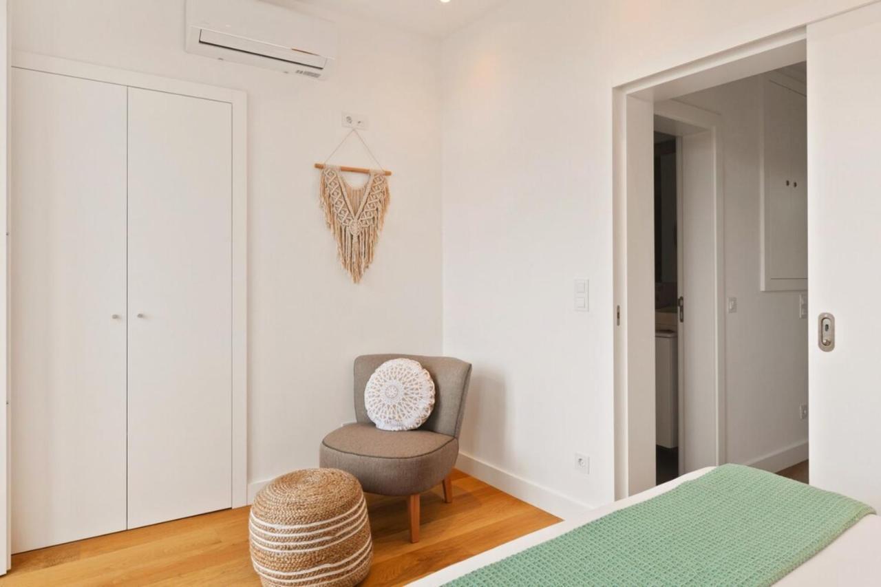 Modern Portuguese 1 Bedroom Apartment In Belem Lisboa Exteriör bild